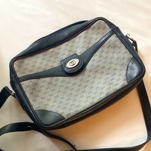 Vintage Navy Gucci Crossbody